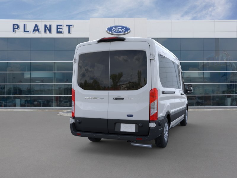 2024 Ford Transit Passenger Wagon T-350 148 Med Roof XLT RWD photo