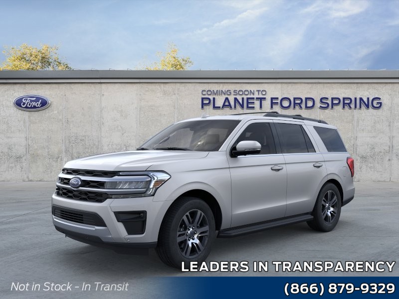 The 2024 Ford Expedition XLT 4x2 photos
