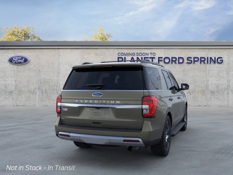 2024 Ford Expedition XLT 4x2 photo