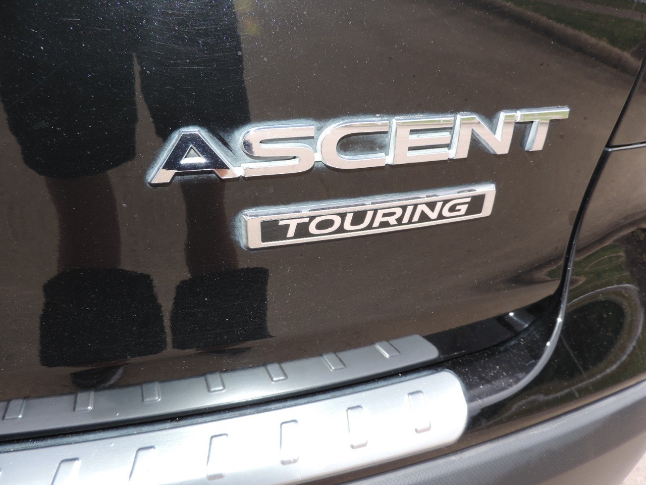 2020 Subaru Ascent Touring 7-Passenger photo