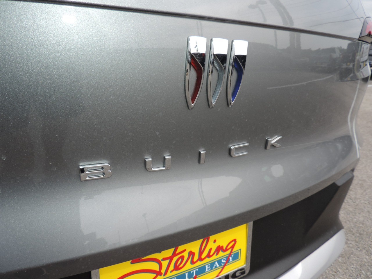 2024 Buick Envista FWD 4dr Preferred photo