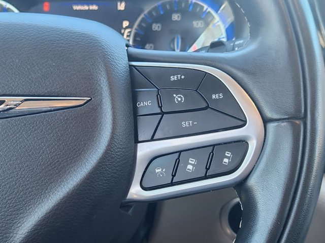 2022 Chrysler Pacifica Limited 26