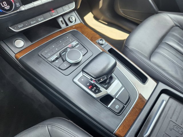 2020 Audi Q5 Premium 19