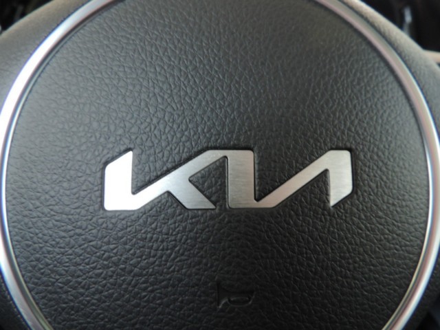 2024 Kia K5 EX Auto FWD photo
