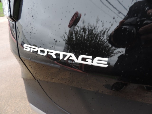 2024 Kia Sportage EX FWD photo
