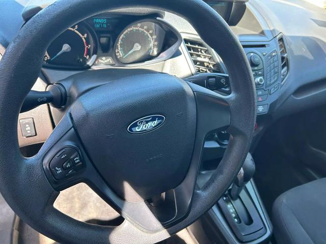 2014 Ford Fiesta S photo
