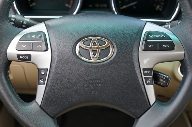 2013 Toyota Highlander Limited photo