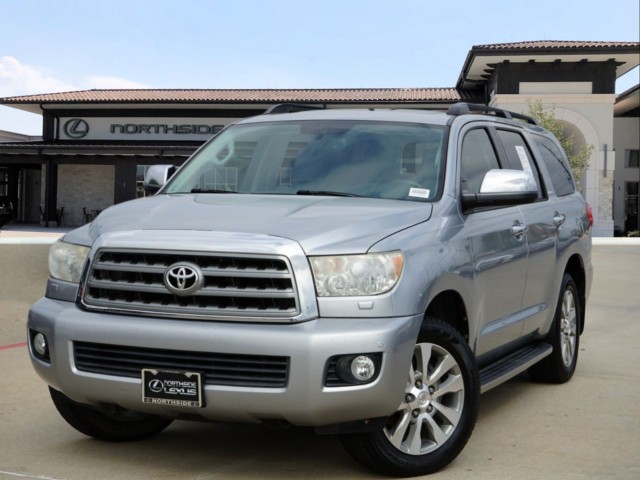 The 2014 Toyota Sequoia Limited photos