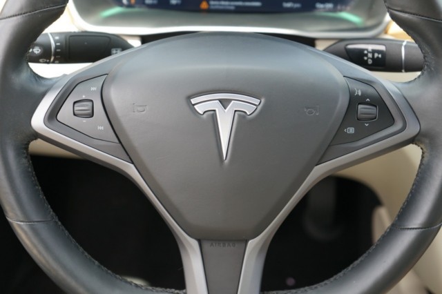 2020 Tesla Model S Long Range Plus AWD photo