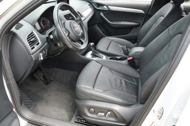 2016 Audi Q3 FrontTrak 4dr Premium Plus photo