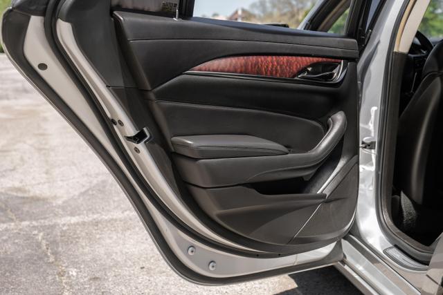 2018 Cadillac CTS 2.0 Luxury Sedan 4D photo