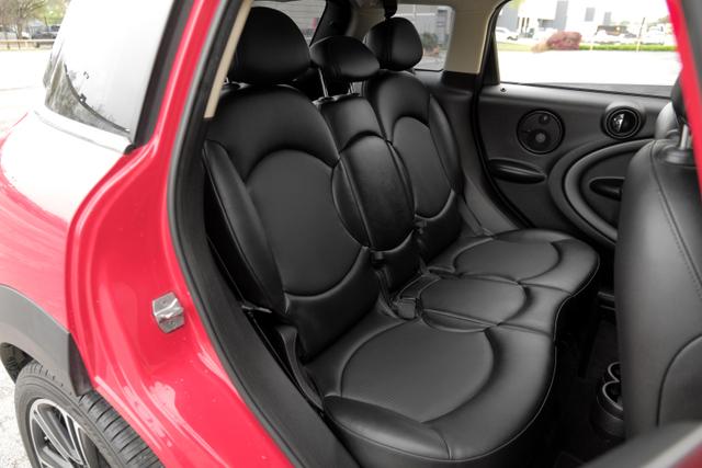 2016 MINI Countryman Cooper S Hatchback 4D photo
