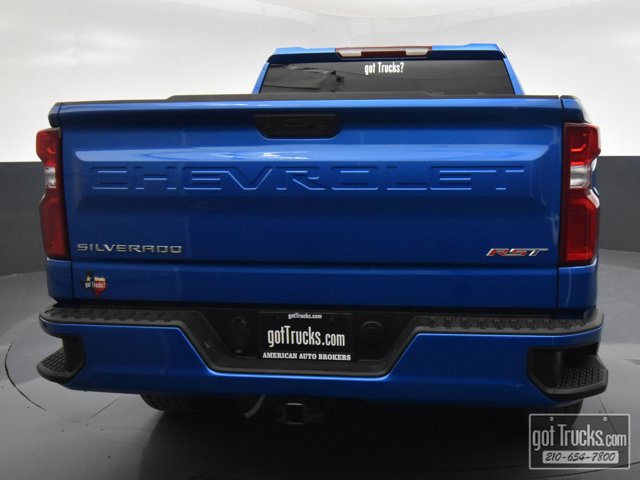 2022 Chevrolet Silverado 1500 RST photo
