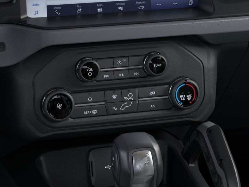 2024 Ford Bronco Big Bend 4 Door 4x4 photo