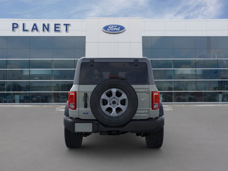 2024 Ford Bronco Big Bend 4 Door 4x4 photo