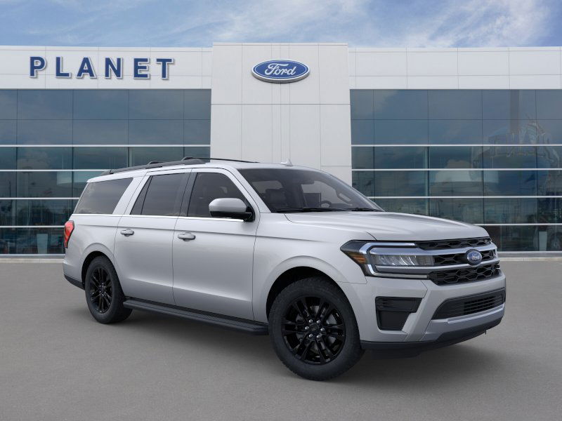 2024 Ford Expedition Max XLT 4x2 photo