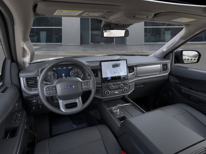 2024 Ford Expedition Max XLT 4x2 photo