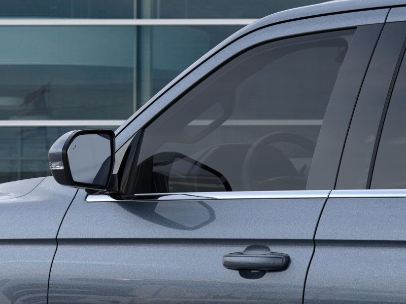 2024 Ford Expedition Max XLT 4x2 photo