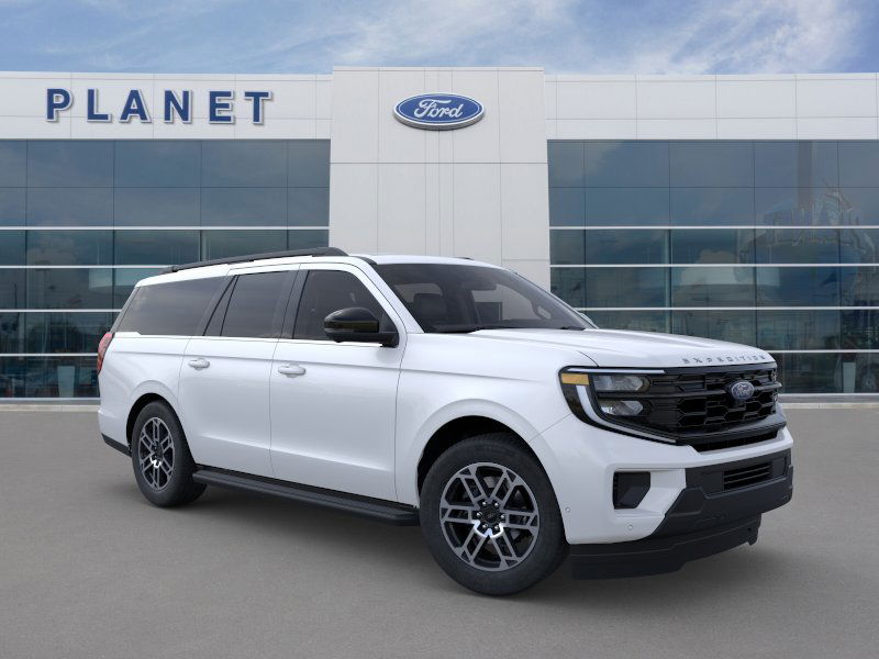 2025 Ford Expedition Max Active 4x2 photo