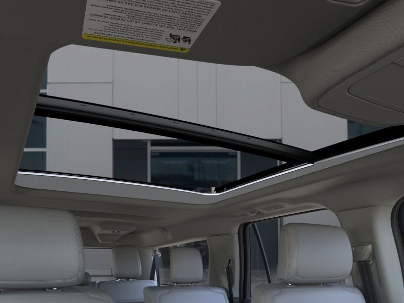 2025 Ford Expedition Max Active 4x2 photo