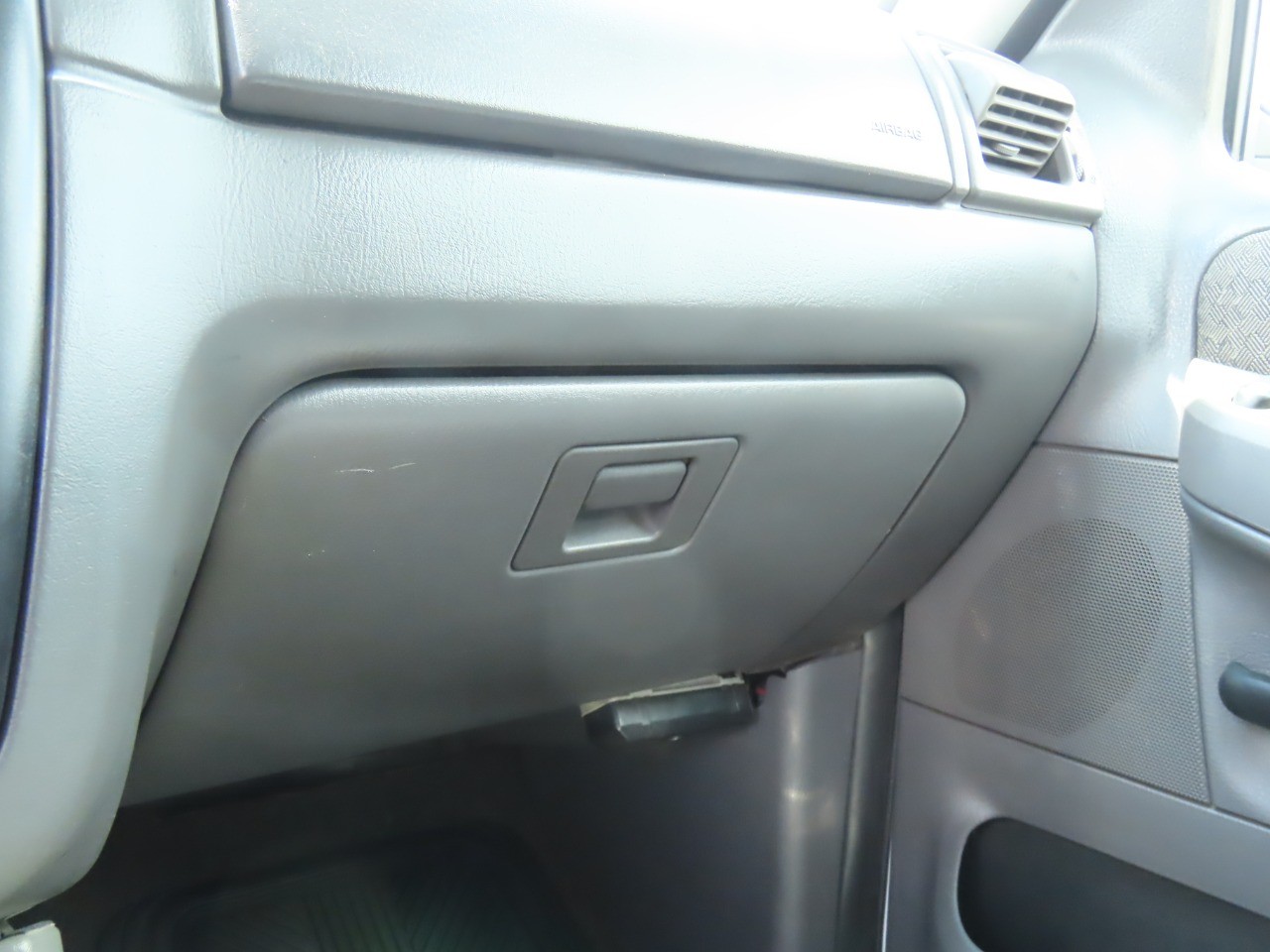 2005 Ford Explorer XLS photo