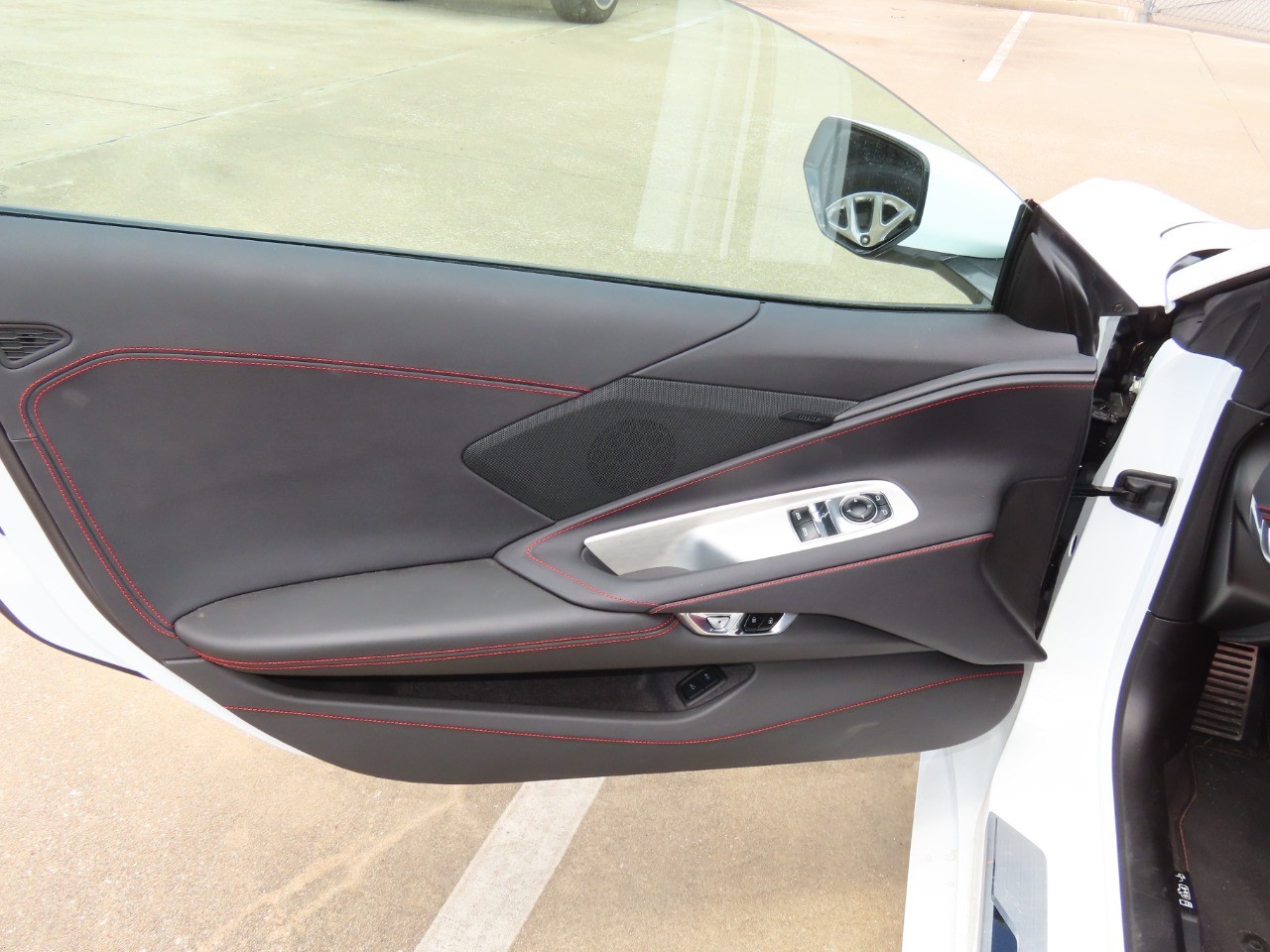 2023 Chevrolet Corvette 2dr Stingray Cpe w/1LT photo
