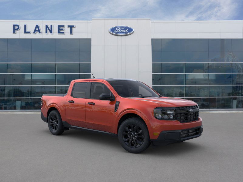 2024 Ford Maverick XLT FWD SuperCrew photo