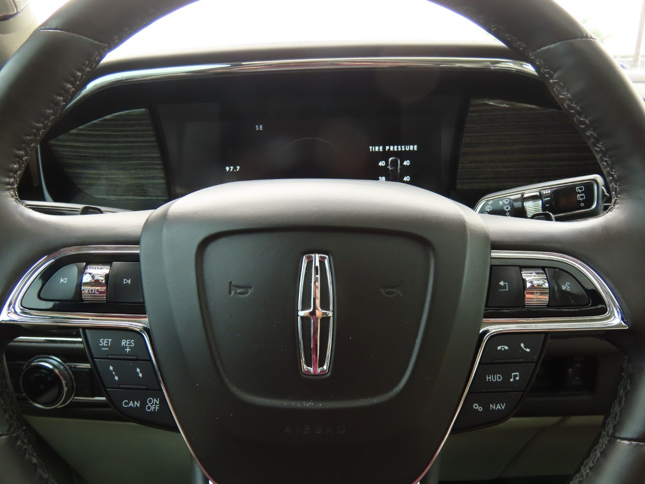2020 Lincoln Navigator Black Label 4x4 photo