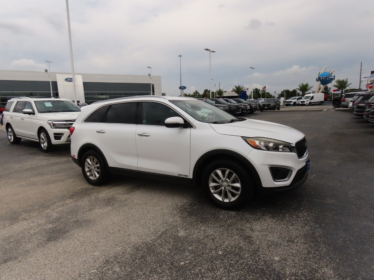 2017 Kia Sorento LX V6 AWD photo