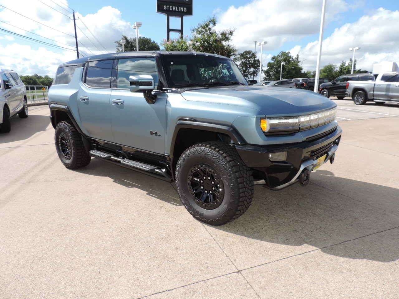 2024 GMC HUMMER EV SUV e4WD 4dr 3X photo