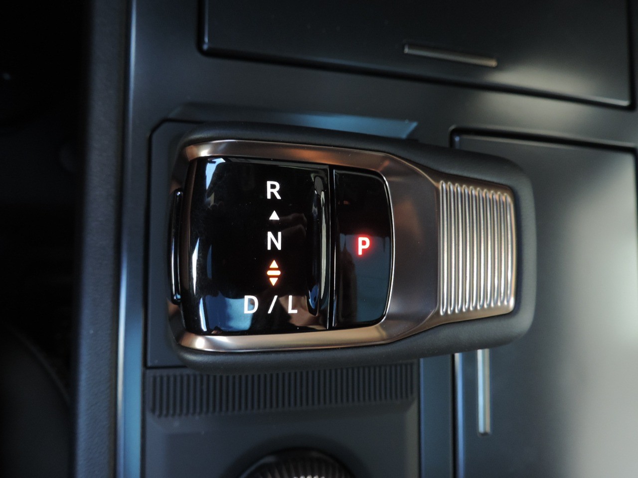 2024 GMC HUMMER EV SUV e4WD 4dr 3X photo
