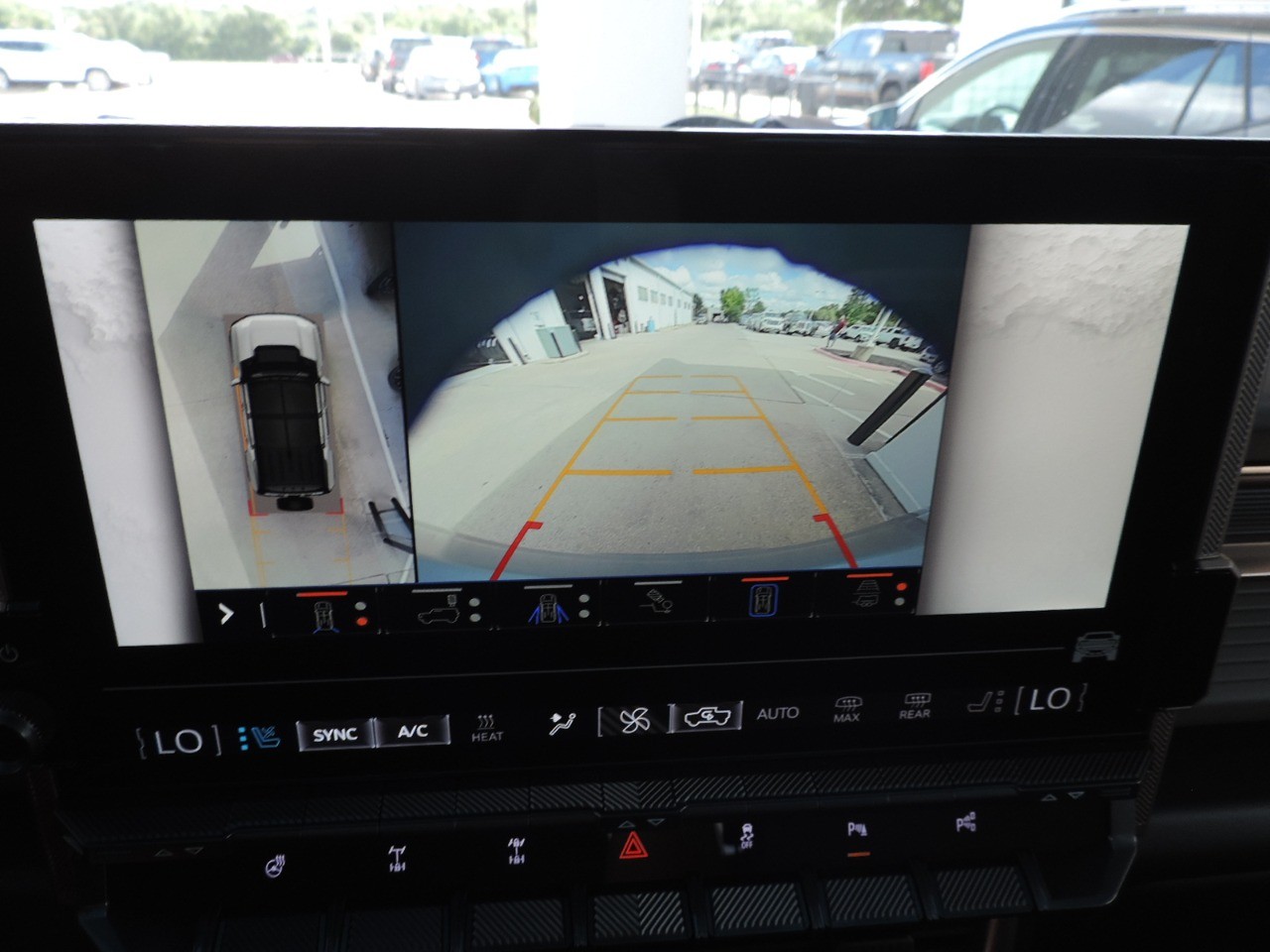 2024 GMC HUMMER EV SUV e4WD 4dr 3X photo