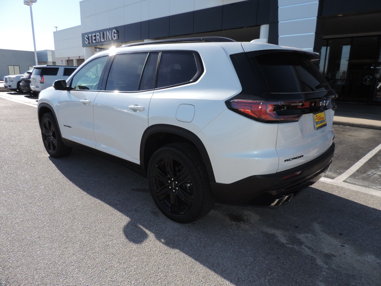 2025 GMC Acadia FWD 4dr Elevation photo