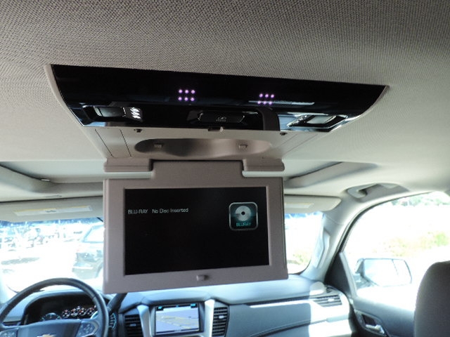 2019 Chevrolet Suburban 2WD 1500 Premier photo