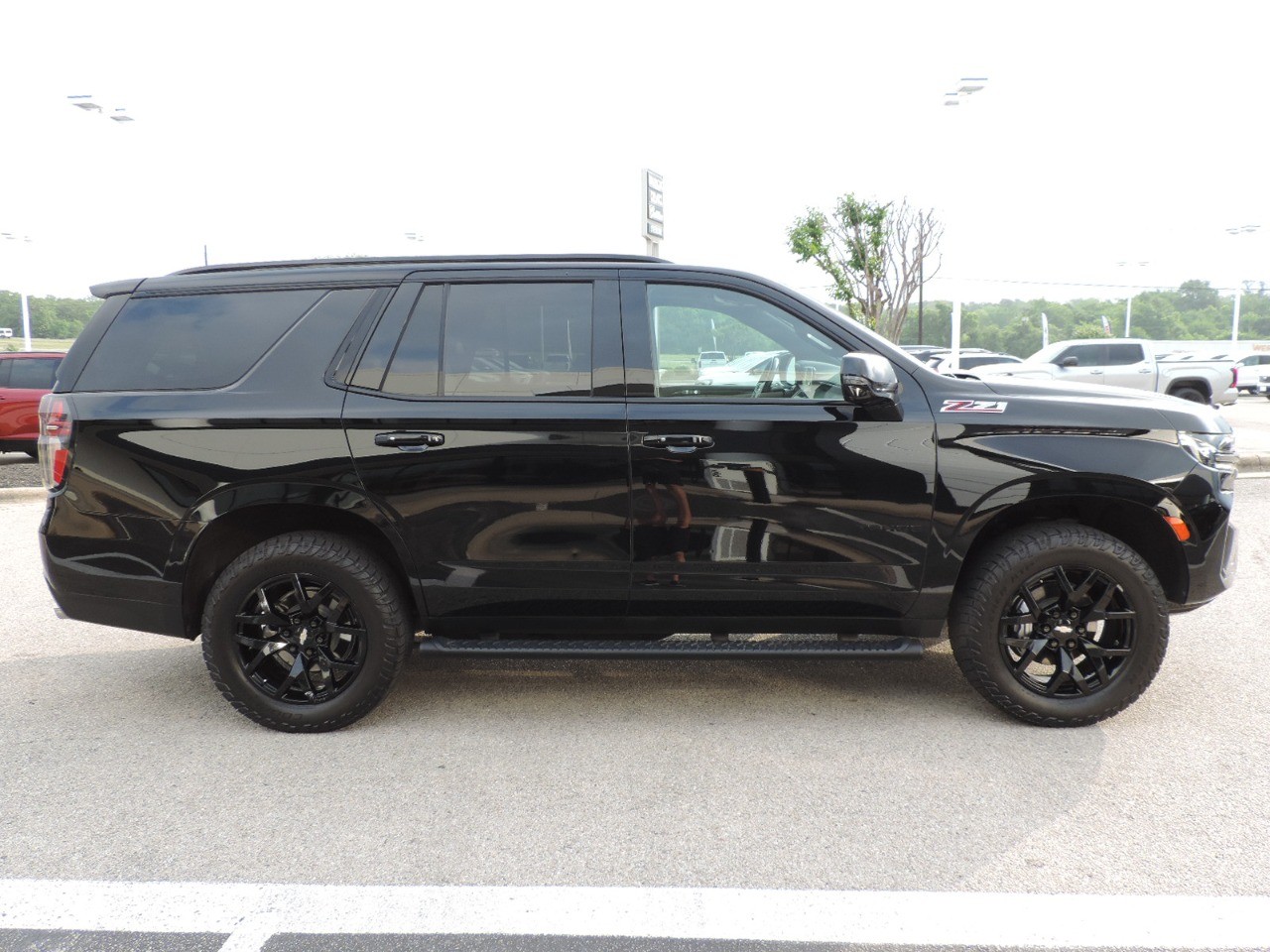 2022 Chevrolet Tahoe 4WD 4dr Z71 photo