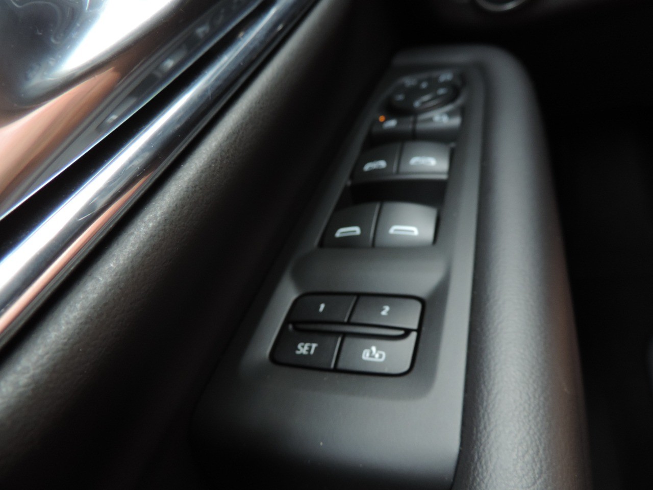 2022 Chevrolet Tahoe 4WD 4dr Z71 photo