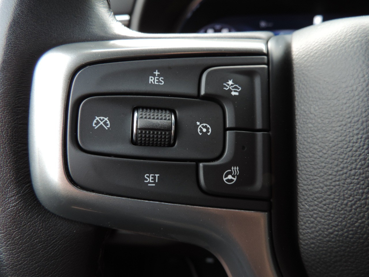 2022 Chevrolet Tahoe 4WD 4dr Z71 photo