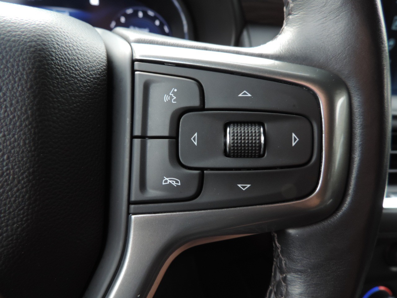 2022 Chevrolet Tahoe 4WD 4dr Z71 photo