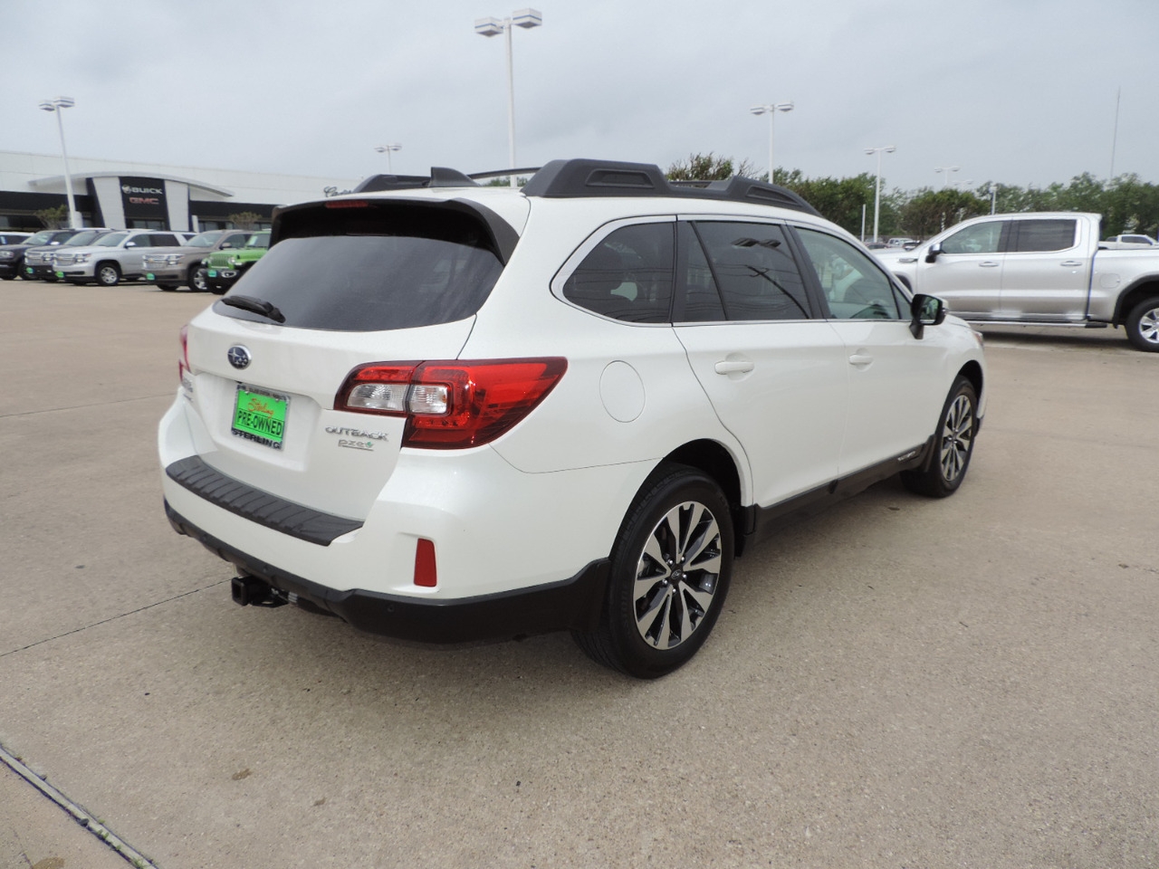 2017 Subaru Outback 2.5i Limited photo