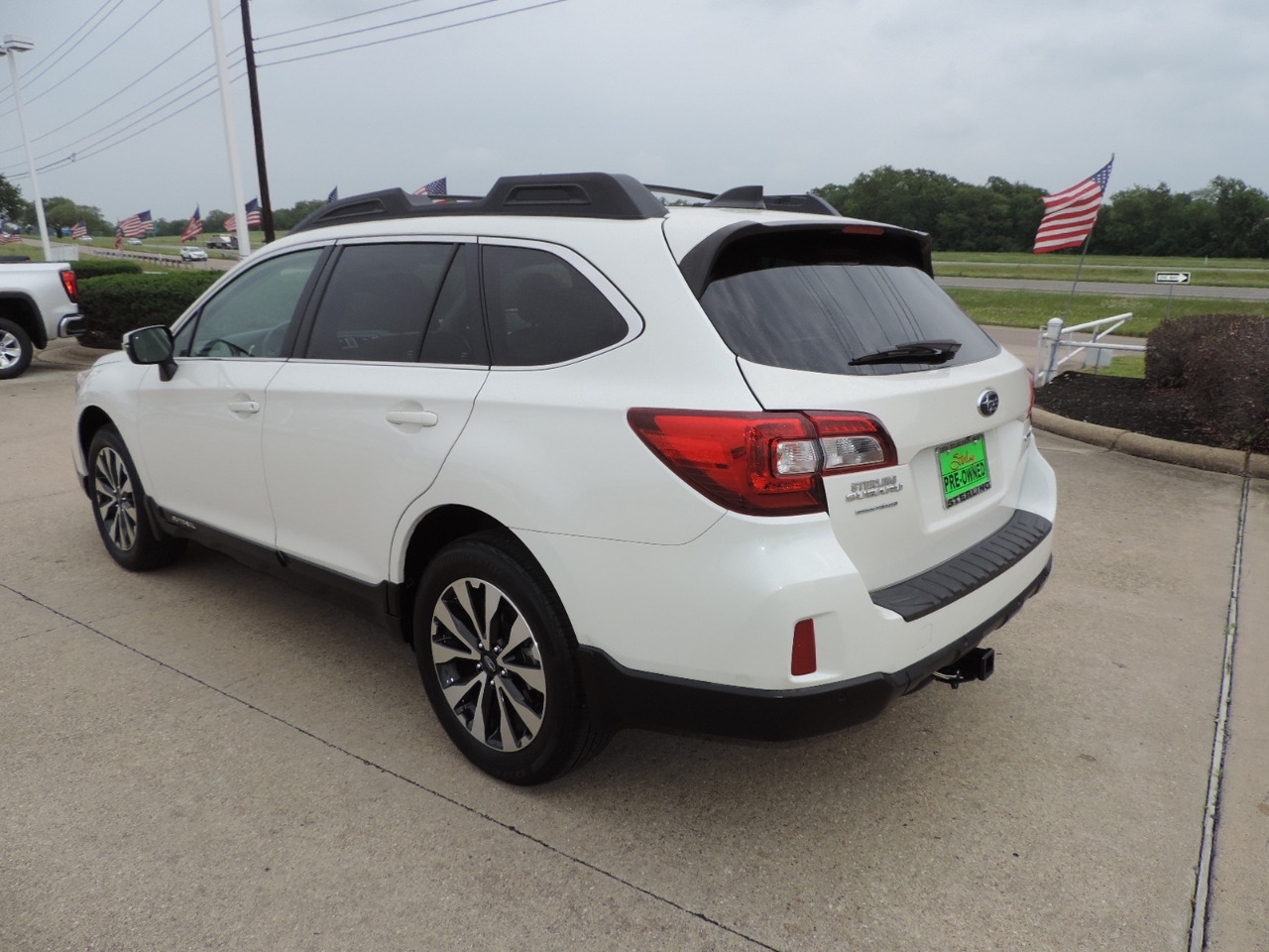 2017 Subaru Outback 2.5i Limited photo
