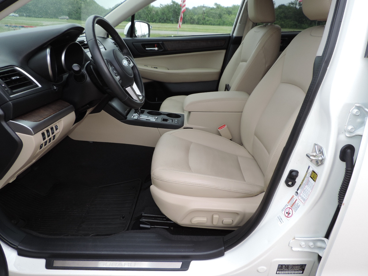 2017 Subaru Outback 2.5i Limited photo