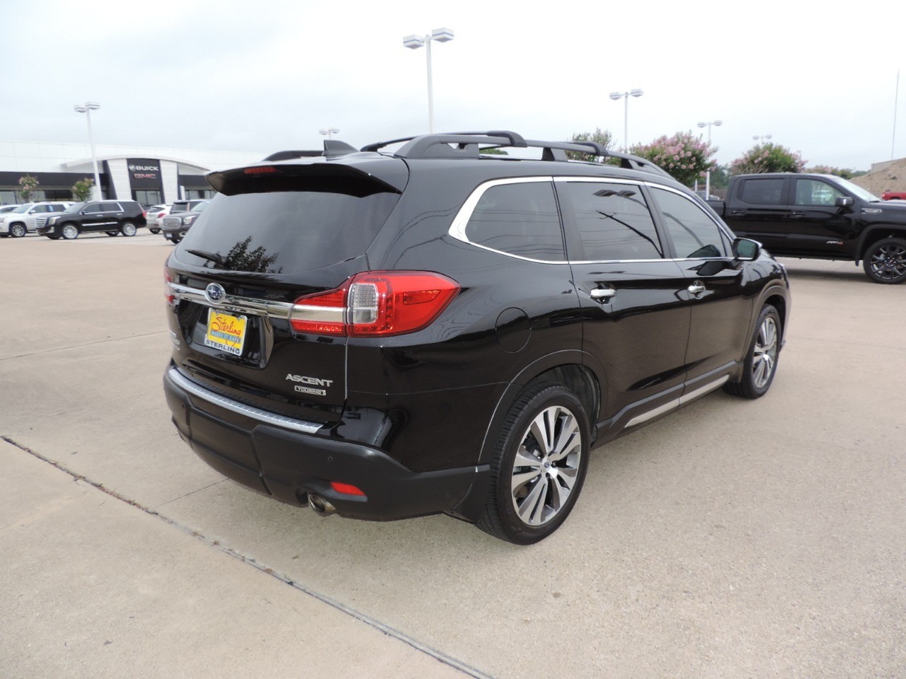 2020 Subaru Ascent Touring 7-Passenger photo