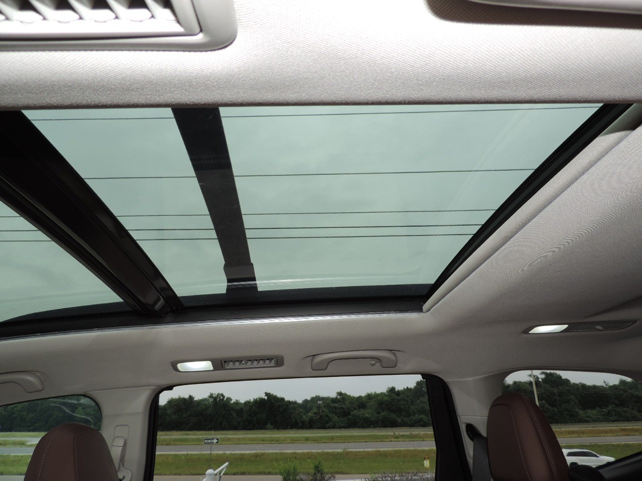 2020 Subaru Ascent Touring 7-Passenger photo