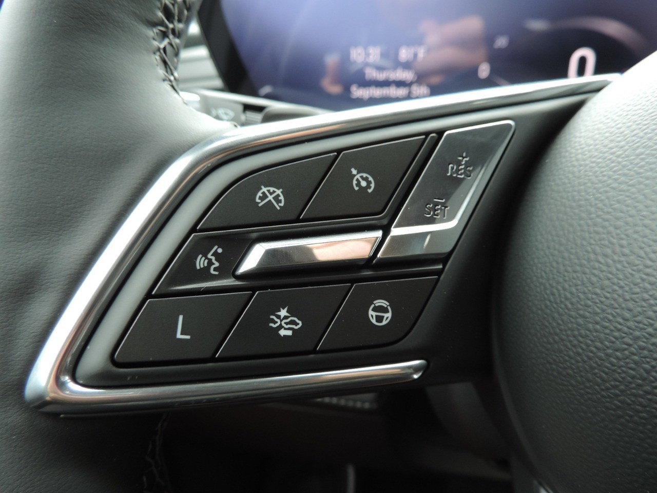 2025 Buick Enclave 4dr Sport Touring photo