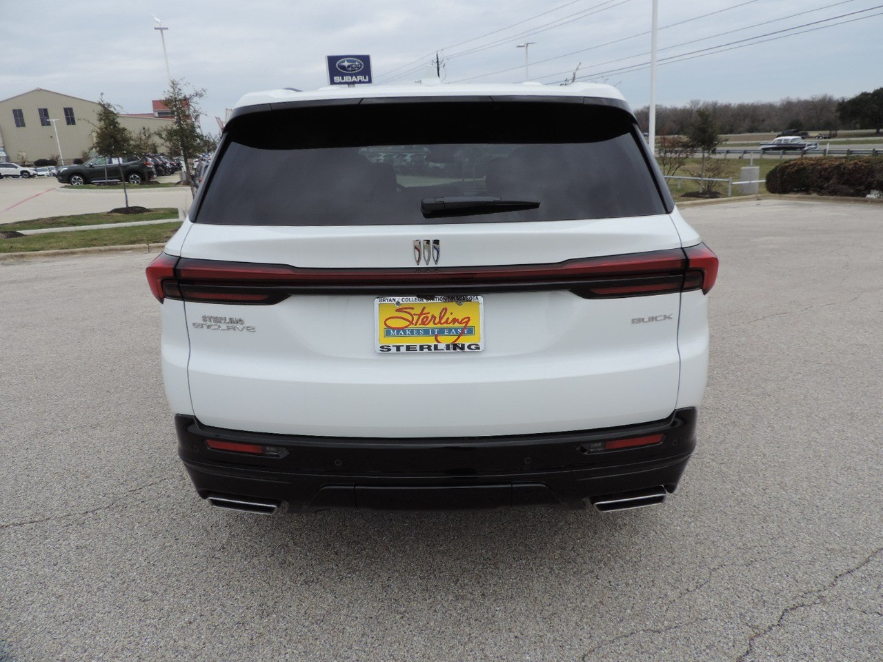 2025 Buick Enclave 4dr Sport Touring photo