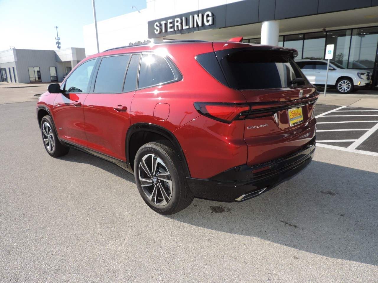 2025 Buick Enclave 4dr Sport Touring photo