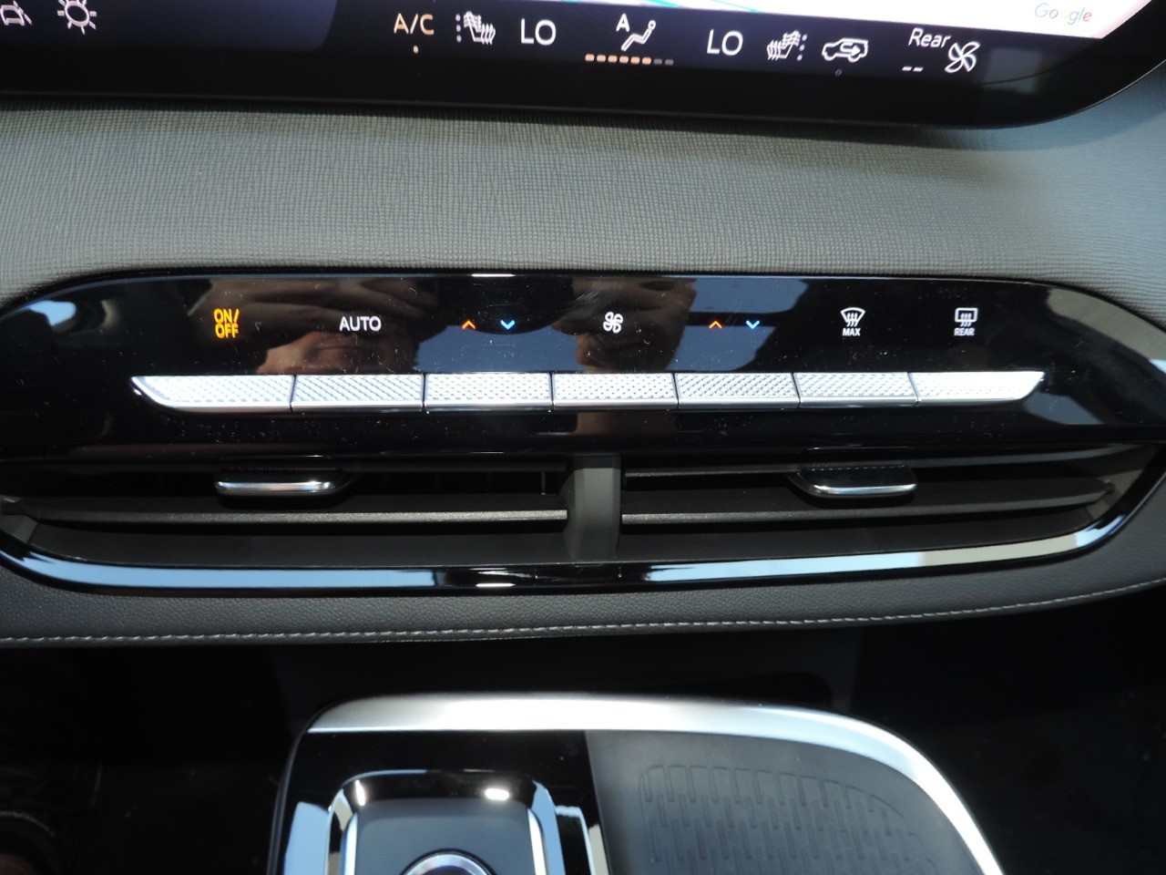 2025 Buick Enclave 4dr Sport Touring photo