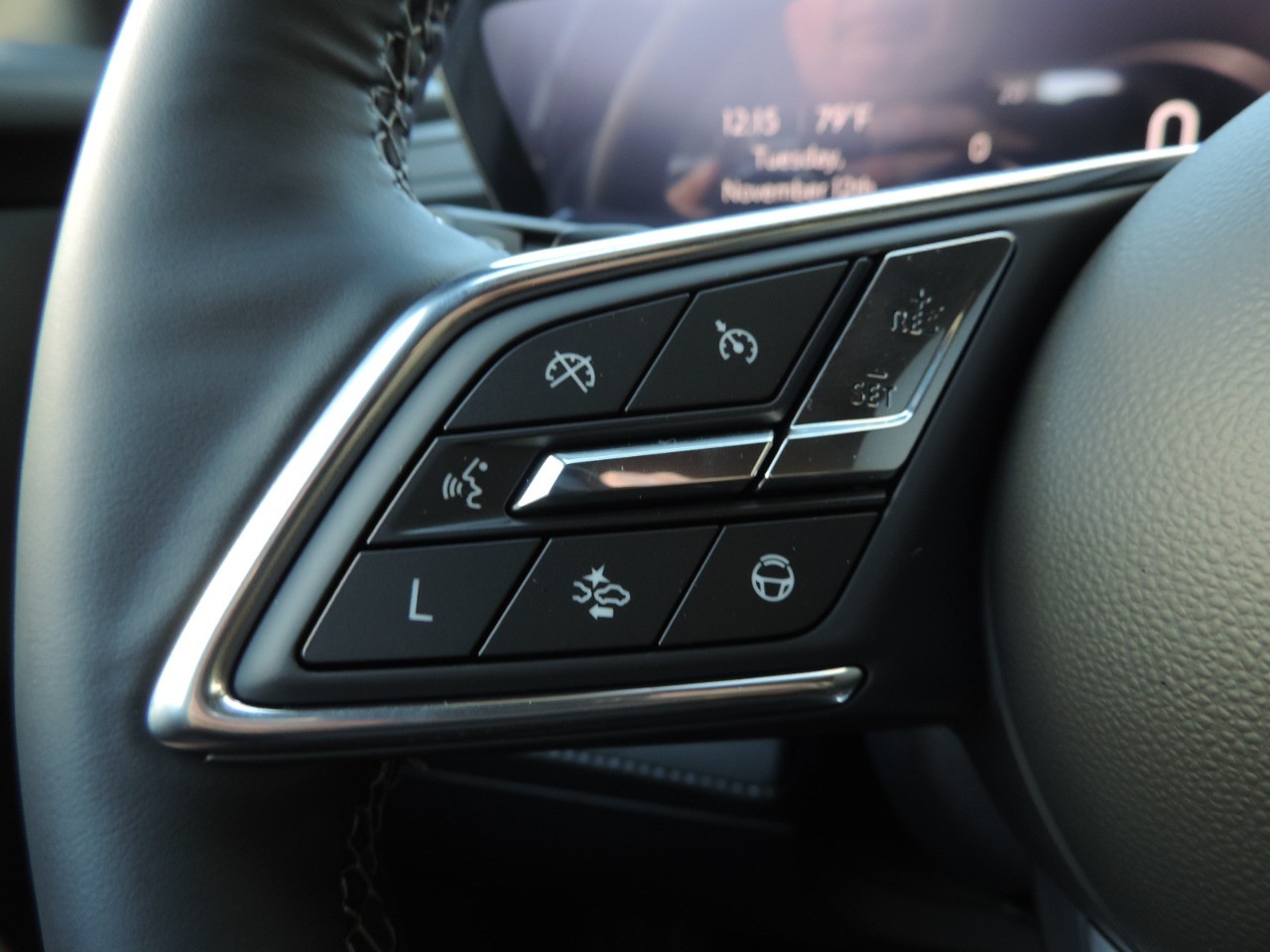 2025 Buick Enclave 4dr Sport Touring photo