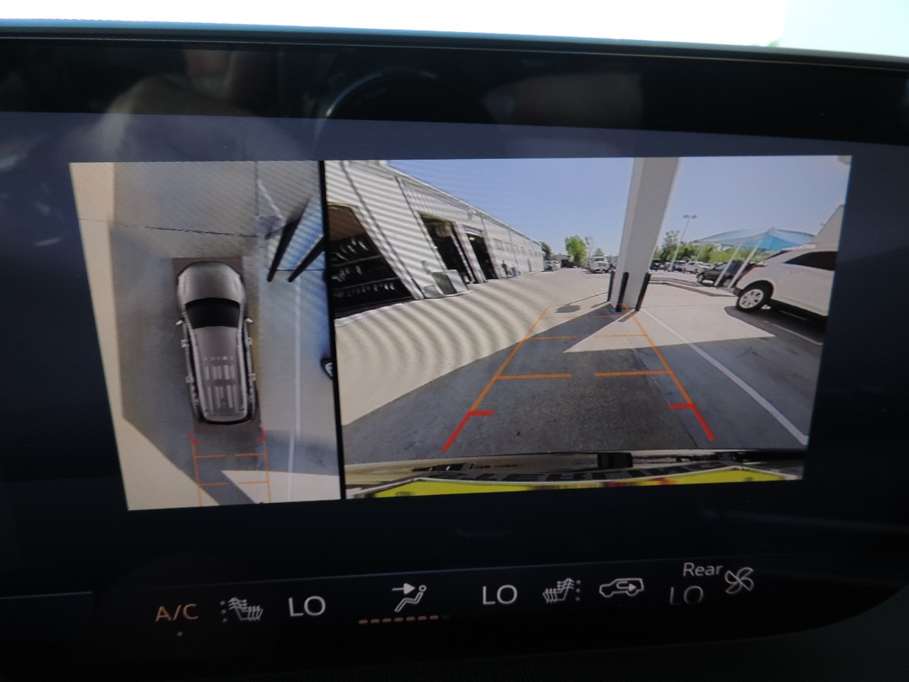 2025 Buick Enclave 4dr Sport Touring photo