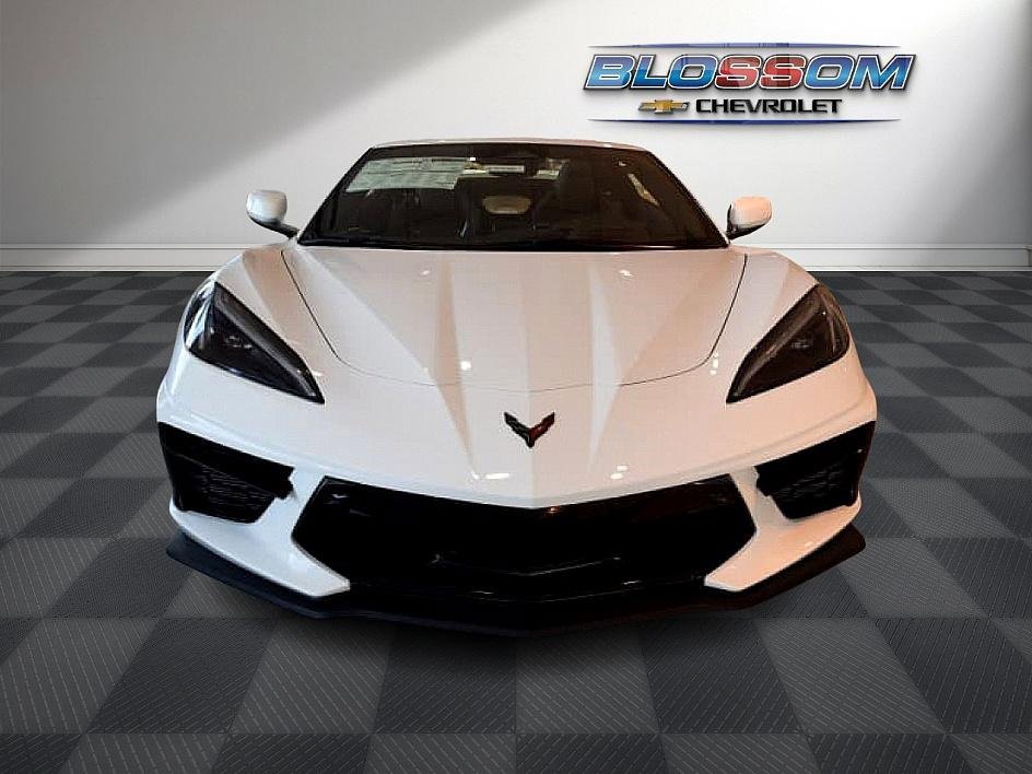 2025 Chevrolet Corvette 2LT photo